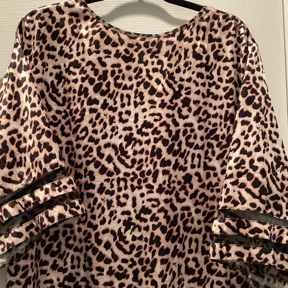 Lounge & Sleep Dress ( Size: X- Large)  (/Color: Leopard ) PREOWNED - Picture 5 of 5